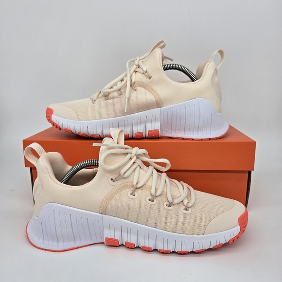 New Nike Free Metcon 6 Guava Ice Light Wild Mango Women's Workout Shoes Size 10 - Picture 4 of 8